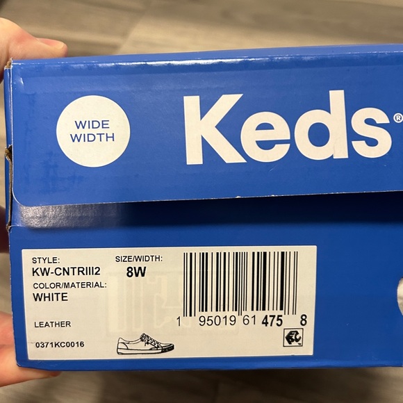 Keds White Sneakers - Picture 6 of 6